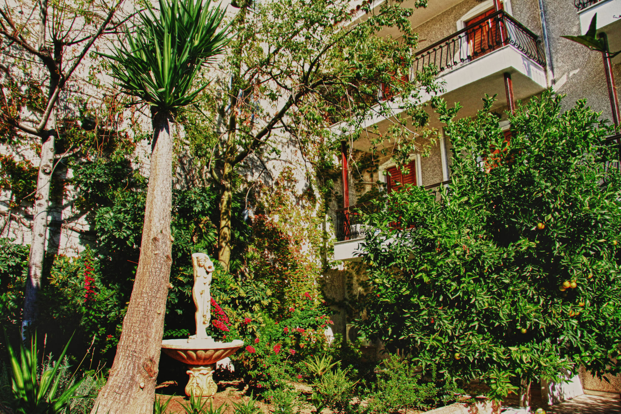 Oasis Apartments Tolo Exterior photo